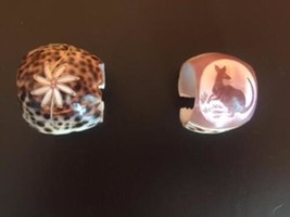 VTG Cowrie Shell Handmade Napkin Rings Set of (2) Flower Abstract Kangaroo - £39.56 GBP