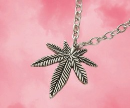 Cannabis Leaf Silver Necklace - Weed - Pot - Smoking Gift Ideas - £9.61 GBP