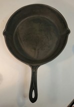 Antique No. 8 Cast Iron Skillet 10 Inch Double Spout Heat Ring &amp; Gate Ma... - $125.00
