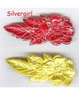2 Vintage New Bright Leaf Hair Clips Gold and Red - £5.62 GBP