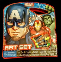 Marvel Avengers Art Set Captain America Iron Man Hulk 40 Pieces w/ Carry... - $14.83