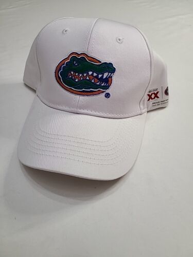 Primary image for Florida Gators Adjustable Snapback Hat Promo Dos Equis XX UF Gator Logo White