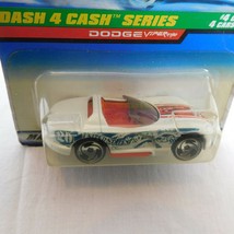 1997 Hot Wheels #724 Dash 4 Cash Series Dodge Viper Die Cast Toy Car NIB... - $5.00