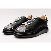 The Venezia Black Leather Women Sneaker image 3