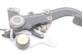 86-95 MERCEDES-BENZ W124 PARKING BRAKE PEDAL Q1576 image 9