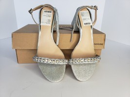 New Jewel Badgley Mischka Women&#39;s Ornamented Sandal Heeled - Size 8 - £40.19 GBP