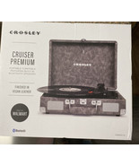 Turntable with Built-in Bluetooth Speakers Crosley - £46.60 GBP