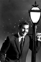 Johnny Carson B&amp;W Tonight Show 24x18 Poster - £19.15 GBP