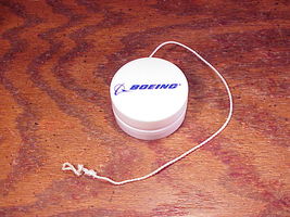 Boeing Promotional Plastic White Yo-Yo - £7.04 GBP