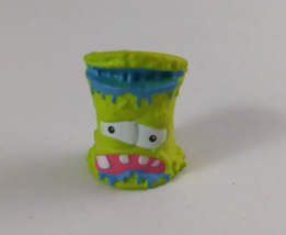 Zuru Smashers Gross Series 2 Smash Trash Yellow/Green Old Can - $4.84
