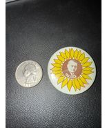Classic 1936 Alfred Landon Sunflower Campaign Button Vintage Reproduction - $93.74 MXN Classic 1936 Alfred Landon Sunflower Campaign Button Vintage Reproduction - $93.74 MXN