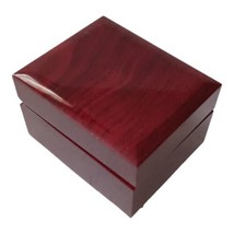 Lacquered Watch Box Lights Up EMPTY Case Holder Woodgrain Square Unbranded  - $44.54