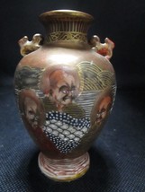 Dainippon Satsuma Meiji Naruo vase 3.75&quot; depicting a warlord and his war... - £35.50 GBP