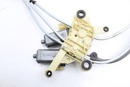 2002-2005 BMW 745i REAR LEFT DRIVER DOOR WINDOW SUN ROLLER SHADE MOTOR U0428 image 5