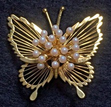 Vintage Butterfly Pin Brooch w Pearls in Gold Setting - $14.95