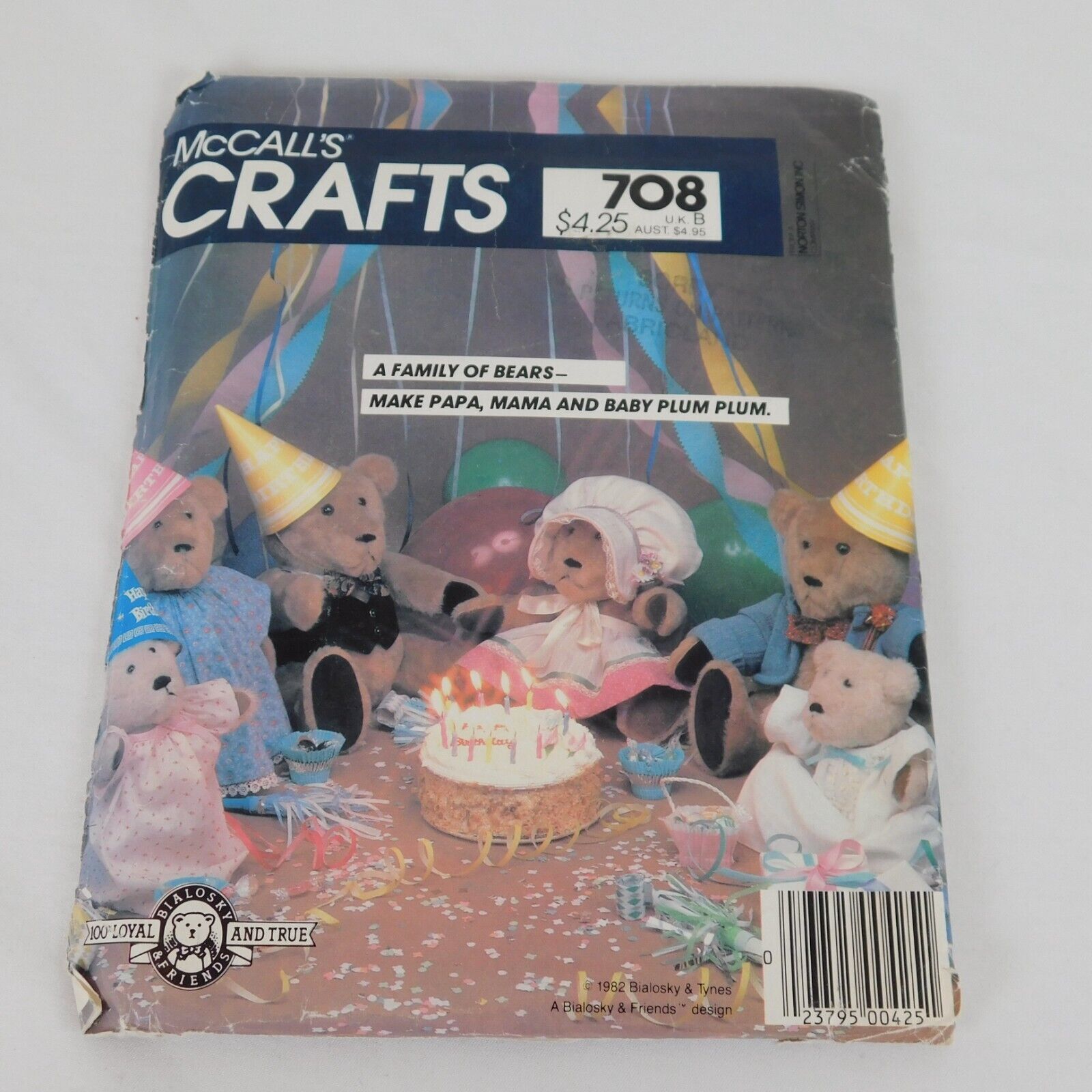 McCalls Crafts 708 Sewing Pattern Family Of Bialosky Bears Uncut Vintage 1983 - $7.85