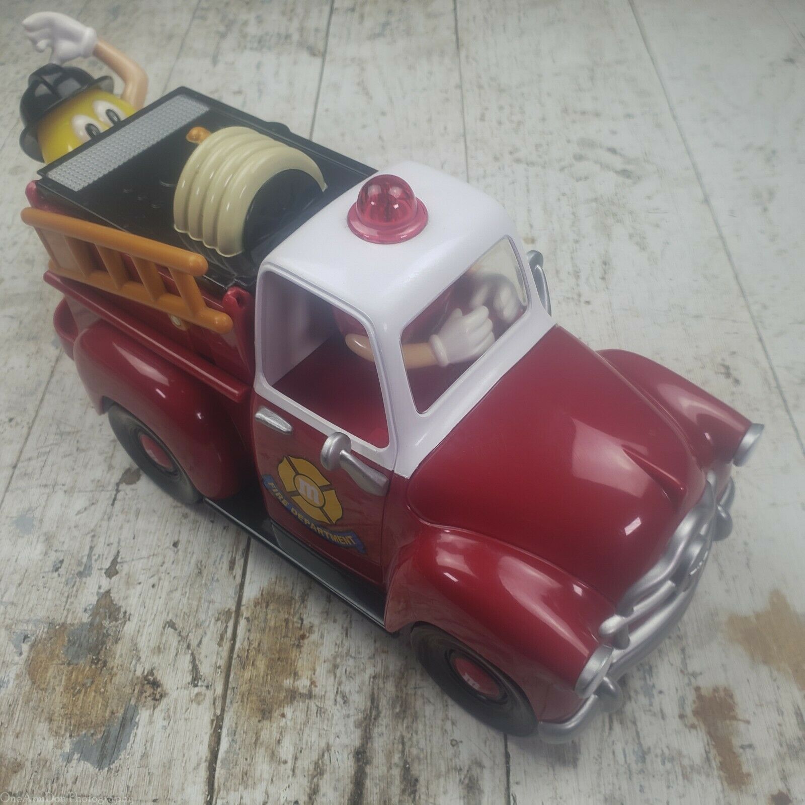 M&M Reds Firehouse Fire Truck Yellow Red Characters Candy Dispenser w box - $22.99