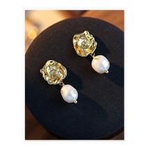 18K Gold Frida Pearl Stud Earrings - statement, trendy, gift for her, flower - £34.81 GBP