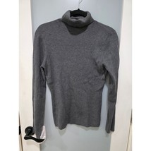 Ann Taylor Gray Ribbed Turtleneck Sweater Medium Classic Slim Fit - $430.59 MXN
