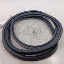 Buick Encore Trunk Lid Hatch Door Rear Back Rubber Seal  2017 2018 2019 ... - $44.94