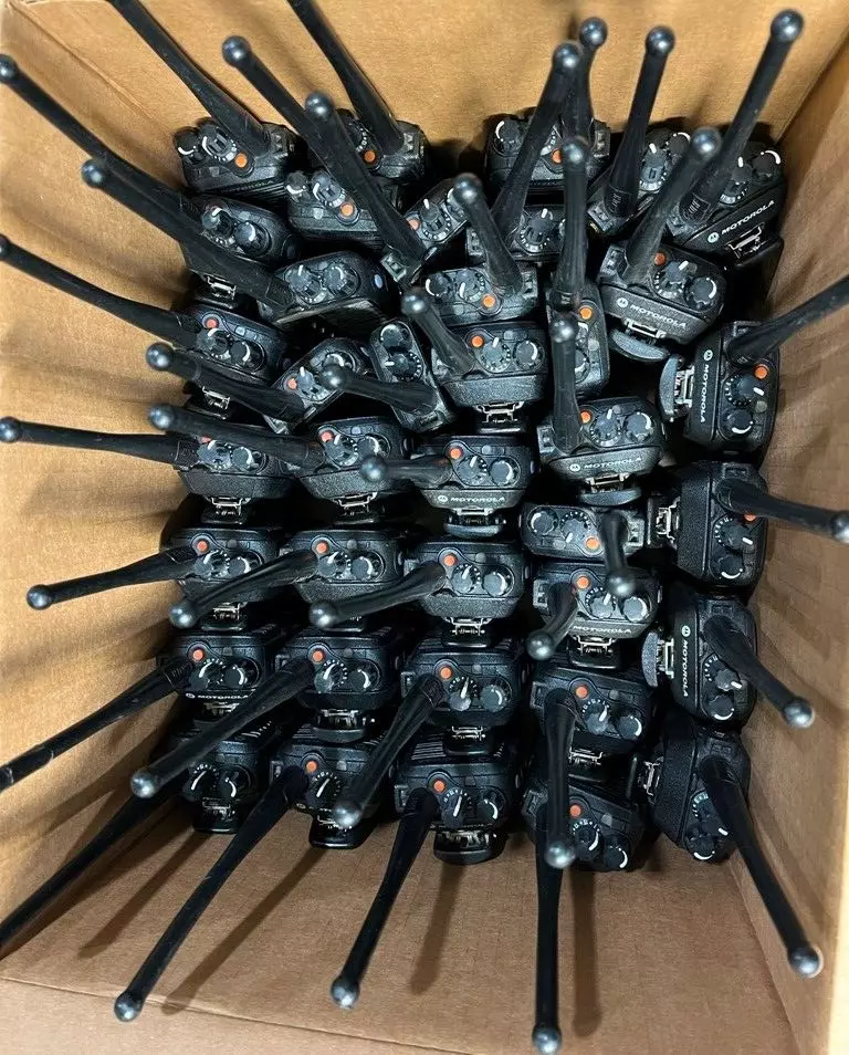38 Motorola MotoTRBO XPR6300 UHF Digital Two-Way Radio Walkie Talkies - $3,401.34 CAD