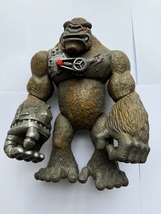 Jurassic Clash Mega Monster Gorilla Lanard 2009 Noise Lights Used Please... - $19.00