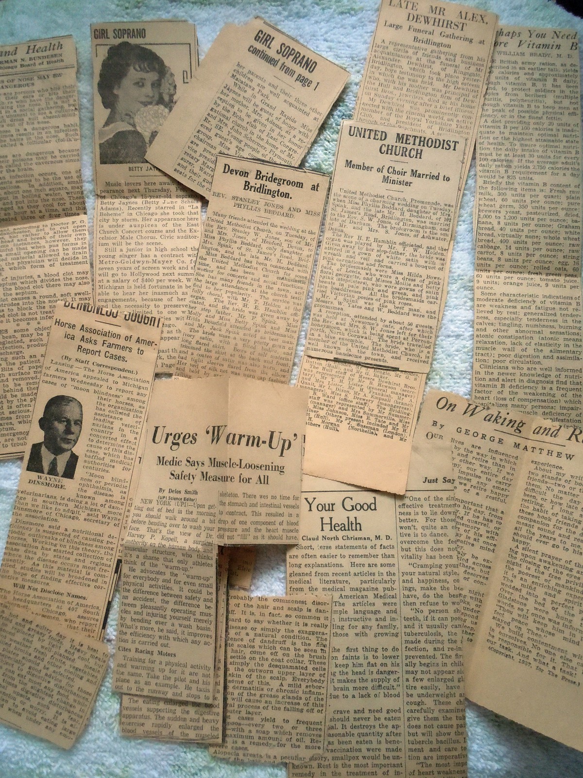Vintage  14 Assorted Newspaper Clippings 1930s-50s - $4.99