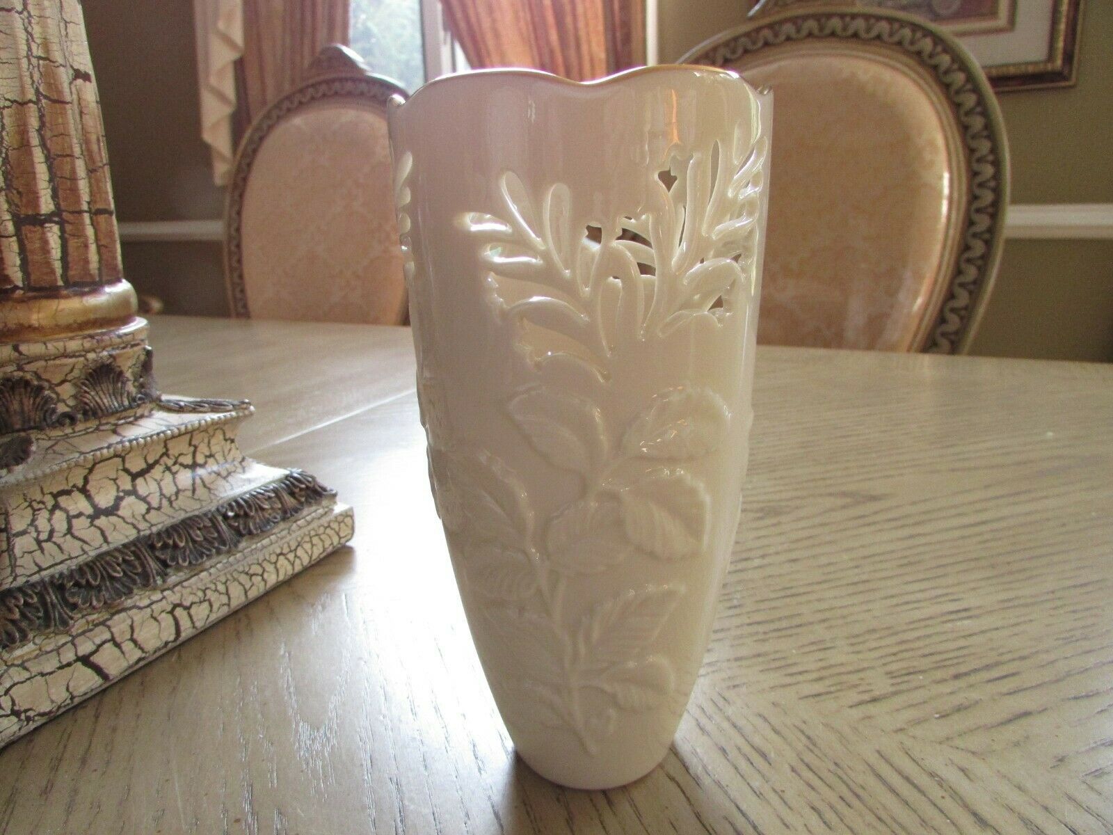 VTG LENOX CHINA FLORAL VASE WESTBURY PATTERN PIERCED LEAVES  6.75" EMBOSSED USA - £17.87 GBP