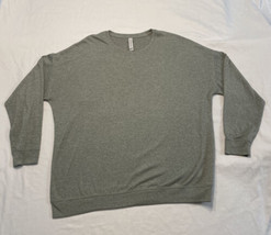 Athleta Mens Crewneck Long Sleeve Shirt Gray Size Large Loose Fit Lightw... - $14.52