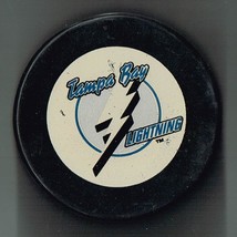 Vintage Tampa Bay Lightning Official Game Puck Bettman Small Logo 1992-94 Rare - £57.46 GBP