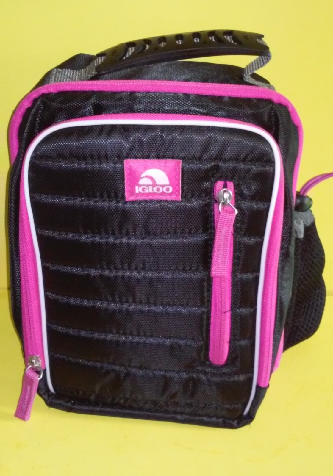 Igloo Pink & Black Lunch bag with storage - $12.99