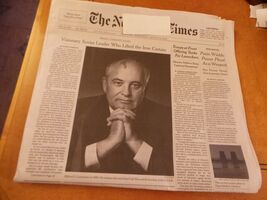 New York Times Mikhail Gorbachav passing Complete A Section, 20 pages Au... - $9.83 CAD
