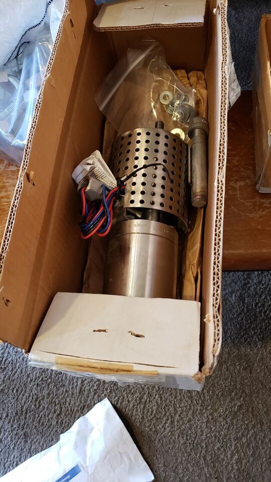 NEW Taylor Rupture Pin Angle Valve Pressure Relief w/ Safety Cage