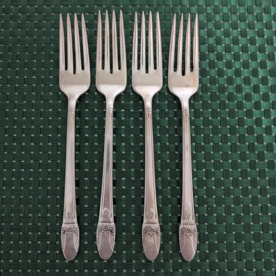 1847 Rogers Bros FIRST LOVE Dinner Forks Lot Set of 4 Silverplate Vtg IS... - $13.99