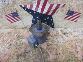 YASKAWA ELECTRIC OIL PUMP EELQ-5 5MIN. IP44 MOTOR - $126.09