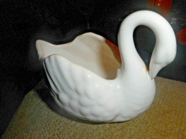 White Swan Planter Vase Salts Sugar Spoon Holder Porcelain Vintage Ceramic - £11.34 GBP