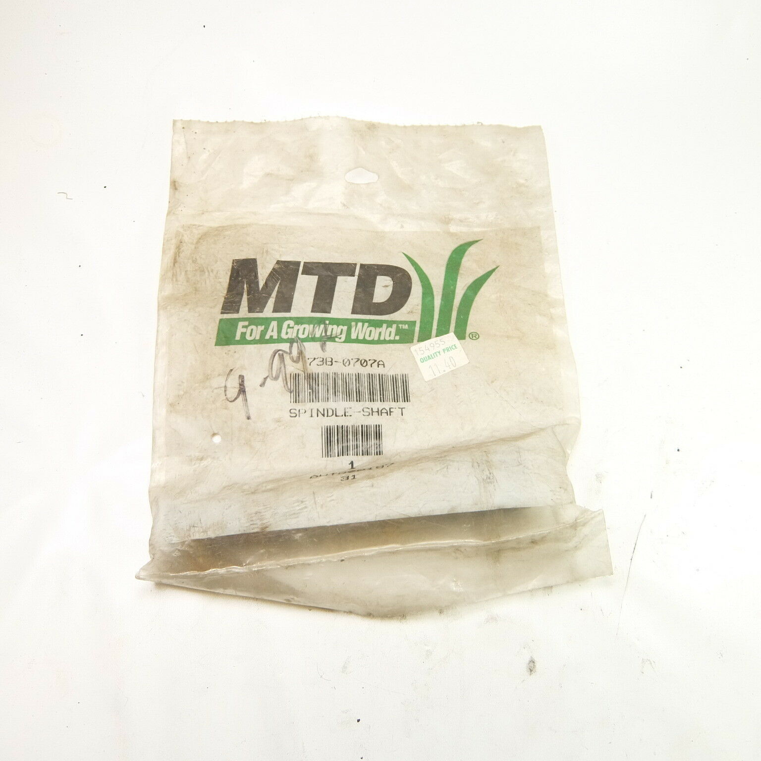 New OEM MTD 738-0707A Shaft Spindle - £6.30 GBP