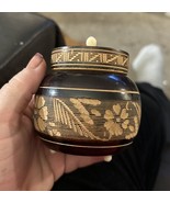 Hand Turned  &amp; Carved Trinket Lidded Box Flowers Ferns Decorative - $261.14 MXN