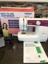 Brother VX1435 Free Arm White Sewing Machine Auto Wind Pedal 35 Stitches W/ Box - $83.31