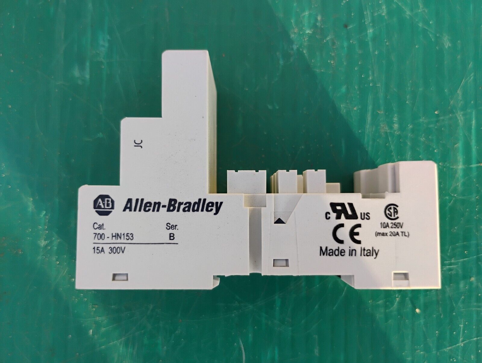 Allen Bradley 700-HN153 Ser B Relay Socket Base 15A 300V - $9.85