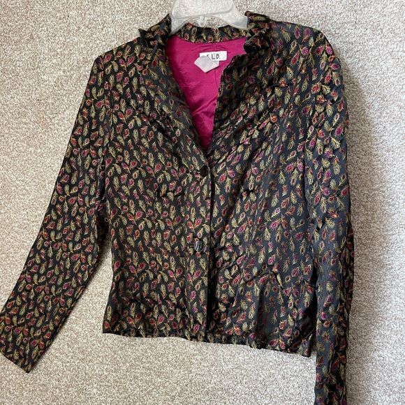 S.L.B. Woman’s 2 Button Peacock Feather All Over Print Long Sleeve Blaze... - $25.99