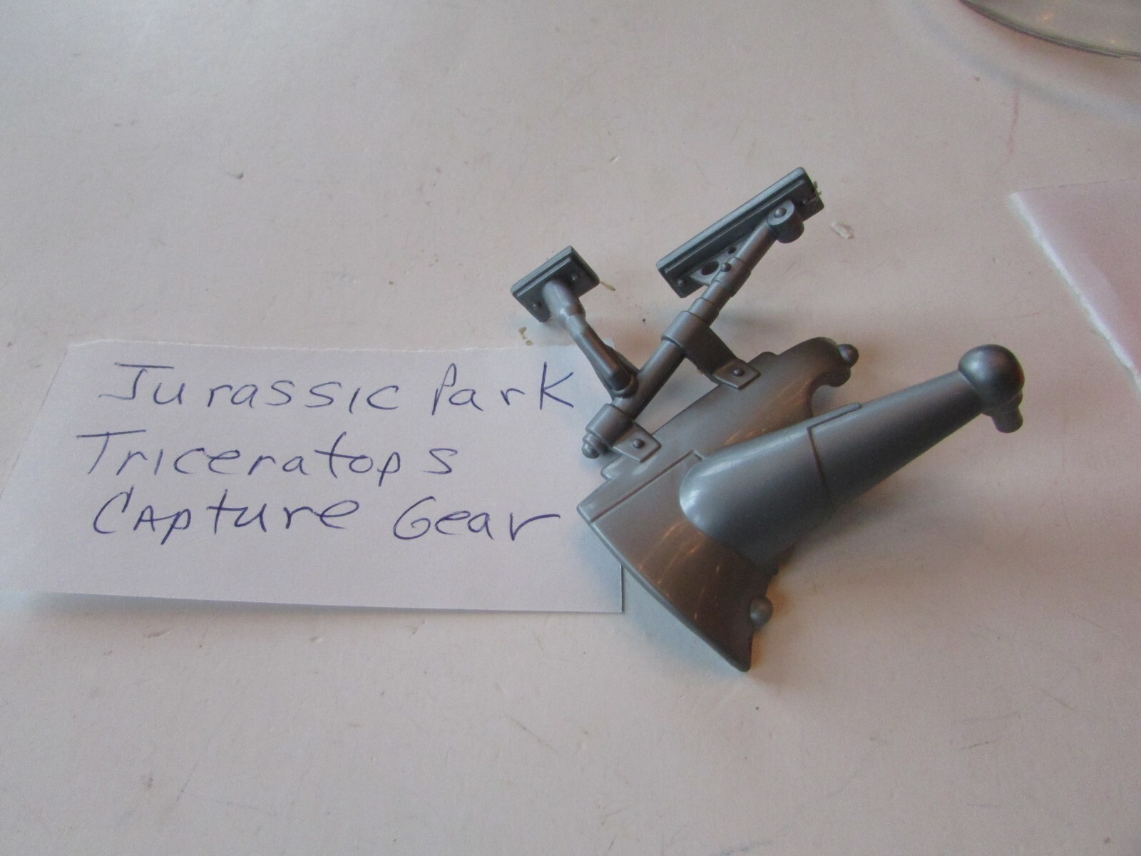 Kenner Jurassic Park Triceratops Capture Gear One Piece - $1.93