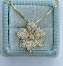 14K Yellow Gold Plated 1.80 Ct Round Simulated Diamond Flower Shape Gift Pendant - £111.12 GBP