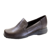 PEERAGE Edie Women&#39;s Wide Width Everyday Casual Leather Shoes - £39.78 GBP