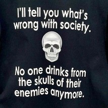 Skull Graphic T Shirt Black Large No One Drinks from Enemies Skulls Port Company - £7.70 GBP