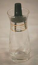 Modern Non Clog Salt Shaker Dispenser Glass Bottle Gold Accents MCM Unma... - $16.82