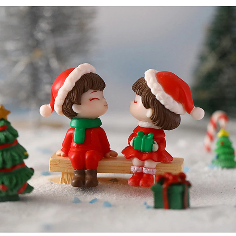1 Pair Mini Christmas Couple Figurine Doll Garden Decor Ornament Kid Toy - £7.38 GBP+