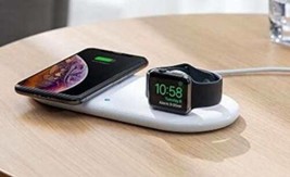 Wireless Charging Station Anker, 2 in 1 for Apple Watch &amp; iPhone - £21.54 GBP