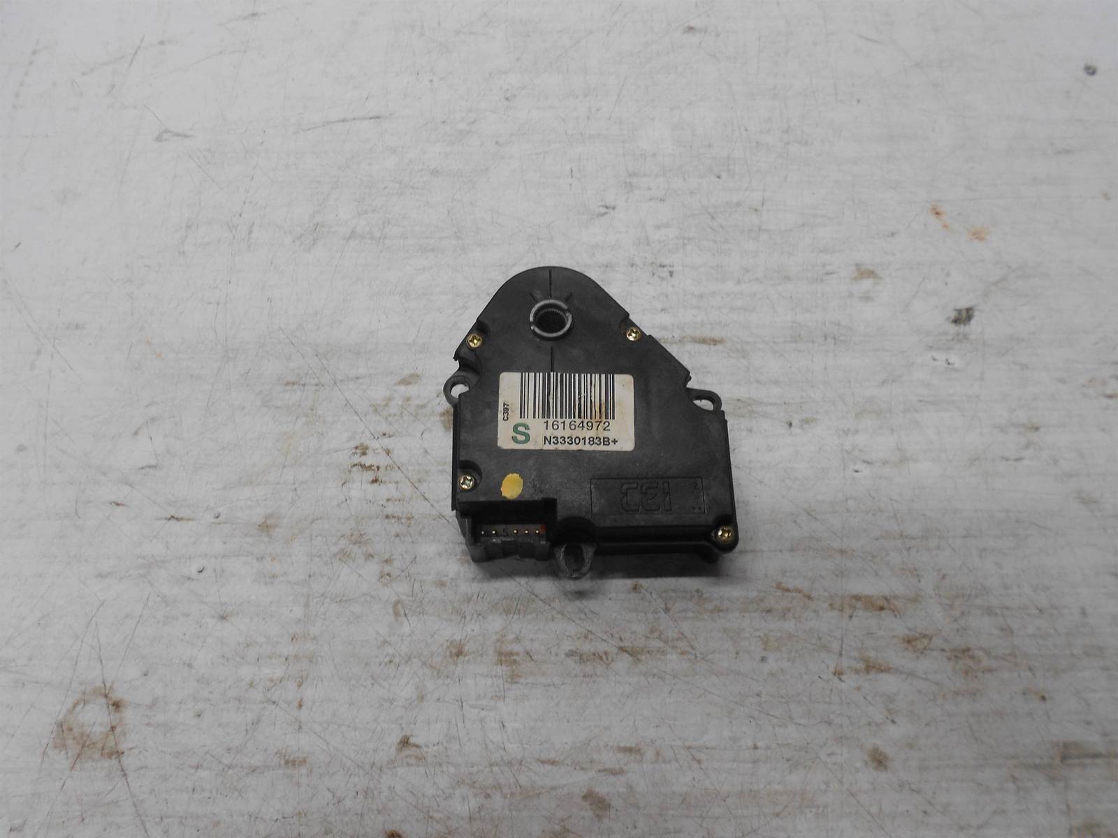 2003-2006 HVAC Blend Door Actuator For Chevrolet Tahoe GMC Yukon OEM - $24.99