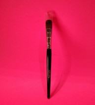 Lune + Aster Brush: Eyeshadow Base - $371.66 MXN